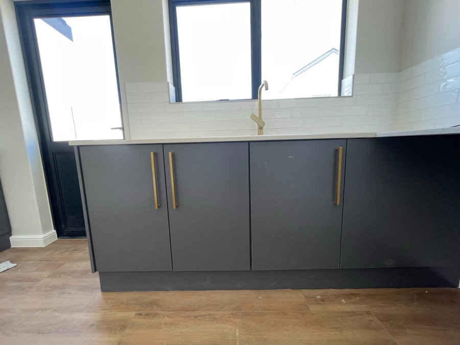 4 Bedroom Property for Sale in Sandown Western Cape